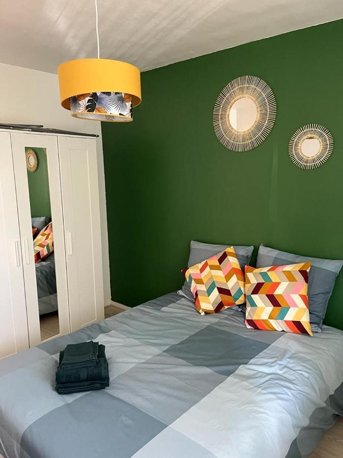 Le Rousseau Avec Parking Gratuit Apartment *
